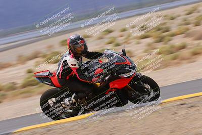 media/Sep-10-2022-SoCal Trackdays (Sat) [[a5bf35bb4a]]/Turn 9 Inside (1215pm)/